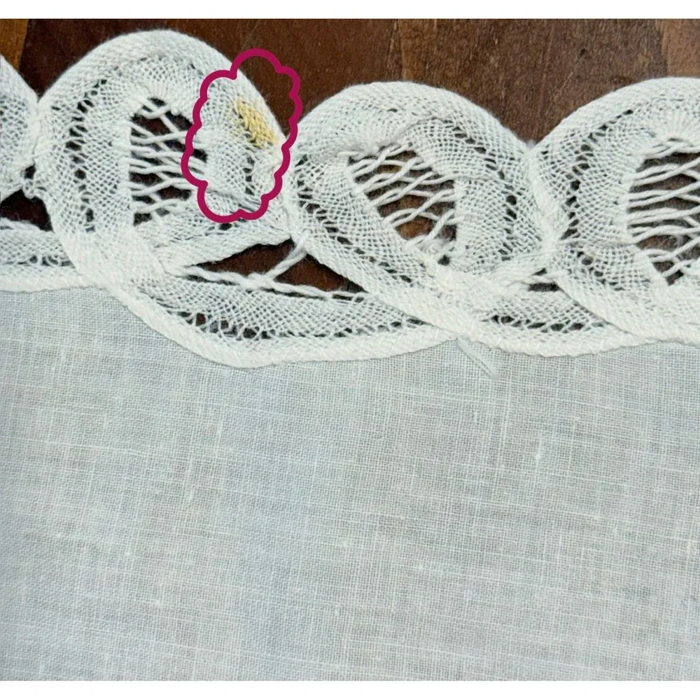 Vintage Battenberg Lace and Crocheted Linen Table Scarf Doily Set 4pc White